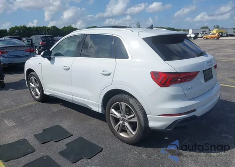 2021 Audi Q3 Premium 45 Tfsi S Line Quattro Tiptronic z USA, uszkodzony, nr VIN WA1DECF37M1022979